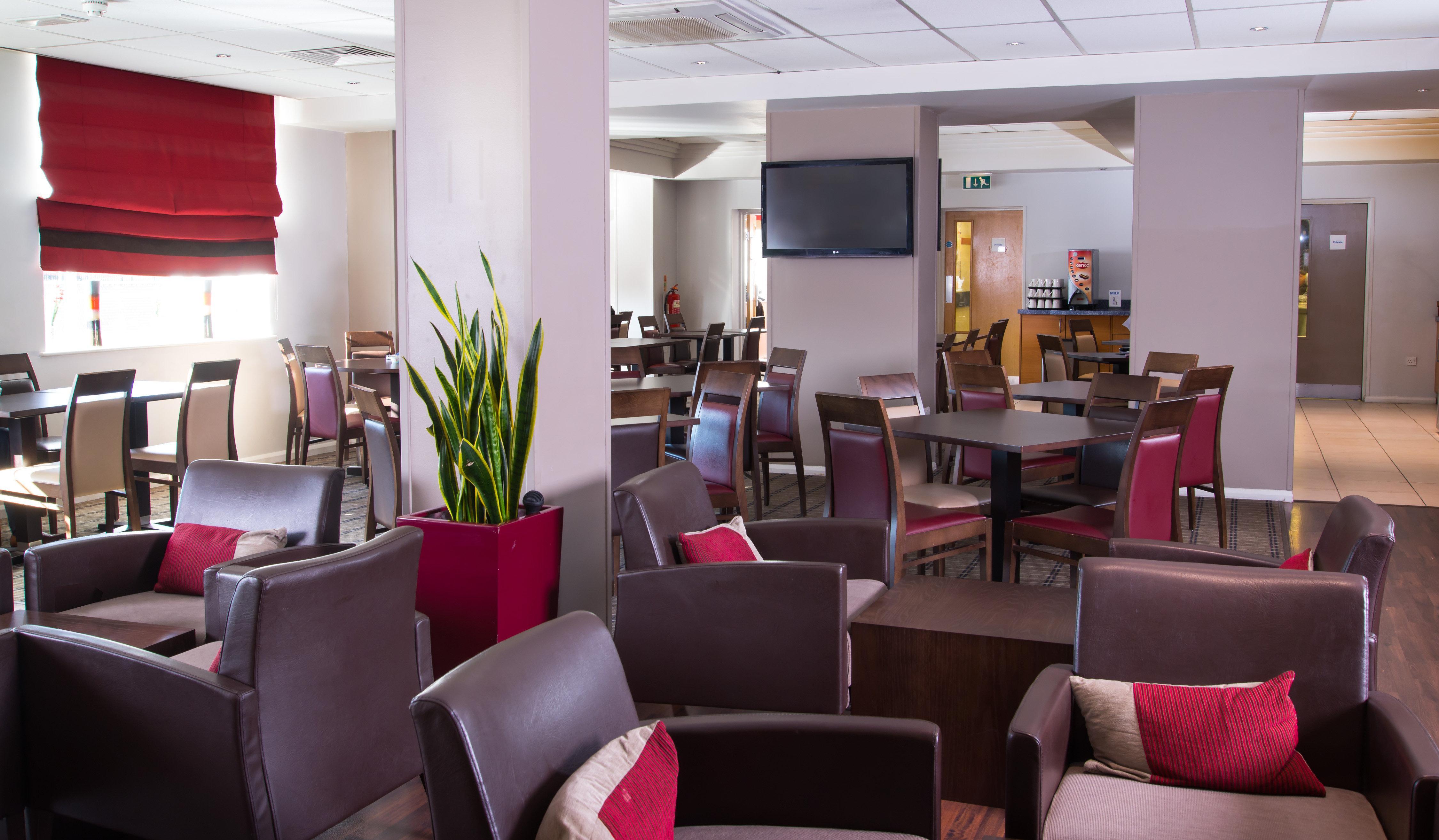 Holiday Inn Express London Chingford By Ihg Waltham Forest Exteriör bild